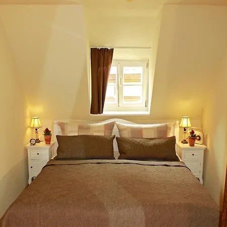 Ferienhaus-stobenstrasse-de # Terrasse # Parkplatz *