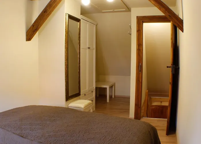 Ferienhaus-Stobenstrasse-De 奎德林堡