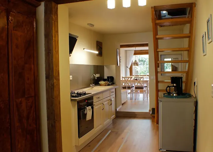 Ferienhaus-Stobenstrasse-De 奎德林堡